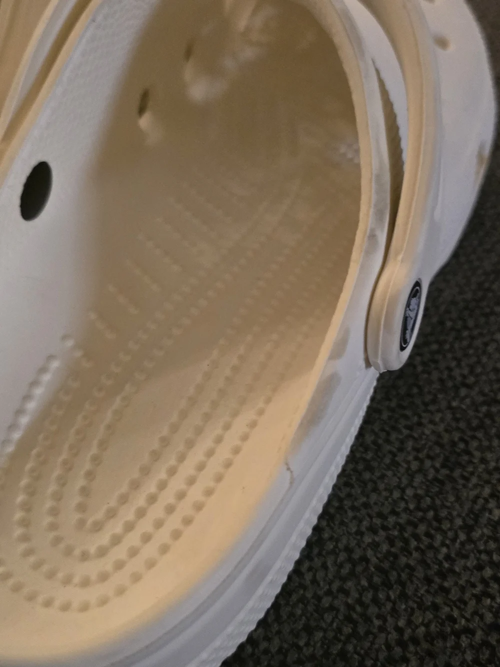 CROCS White Classic Unisex Clog